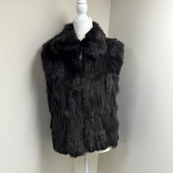 Brown Rabbit Fur Vest - Picture 2 of 6